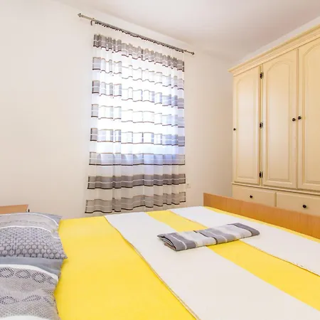 Boro - A3 First Floor - Mpolo *