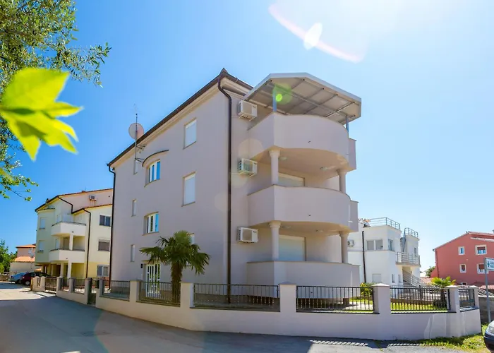 Apartament Boro - A3 First Floor - Mpolo *