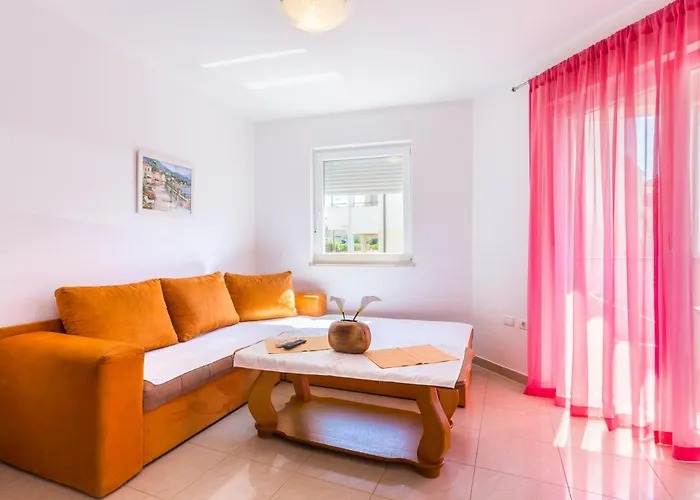 Boro - A3 First Floor - Mpolo *